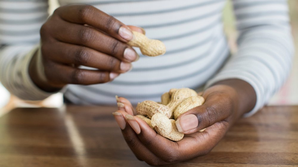 Food allergies so bad that some baseball games have added peanut