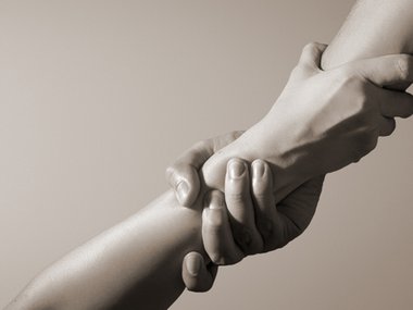 2020.09.10_helpinghands.jpg