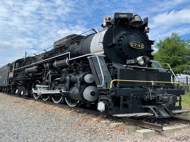 Chesapeake_Ohio_steam_engine outside of the Science Museum.jpg
