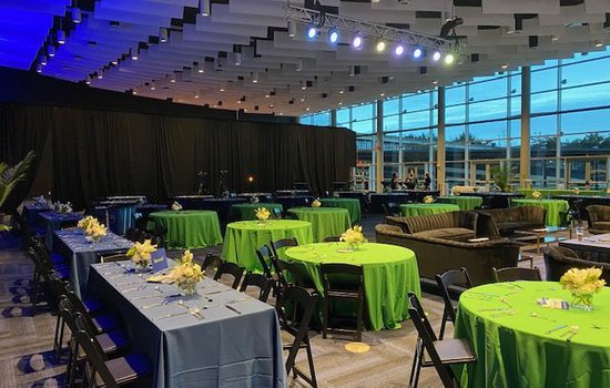 Dewey Gottwald Center gallery two.jpg