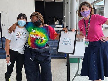 GirlsInMedicine.jpeg