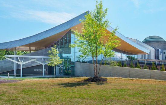Image-of-the-Dewey-Gottwald-Center-with-Science-Museum-in-view.jpg