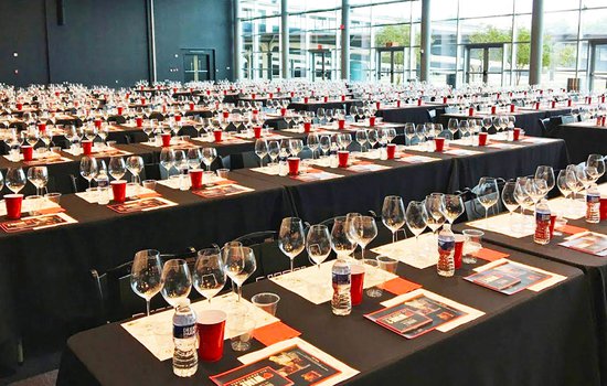 Image of wine tasting in the Dewey Gottwald Center
