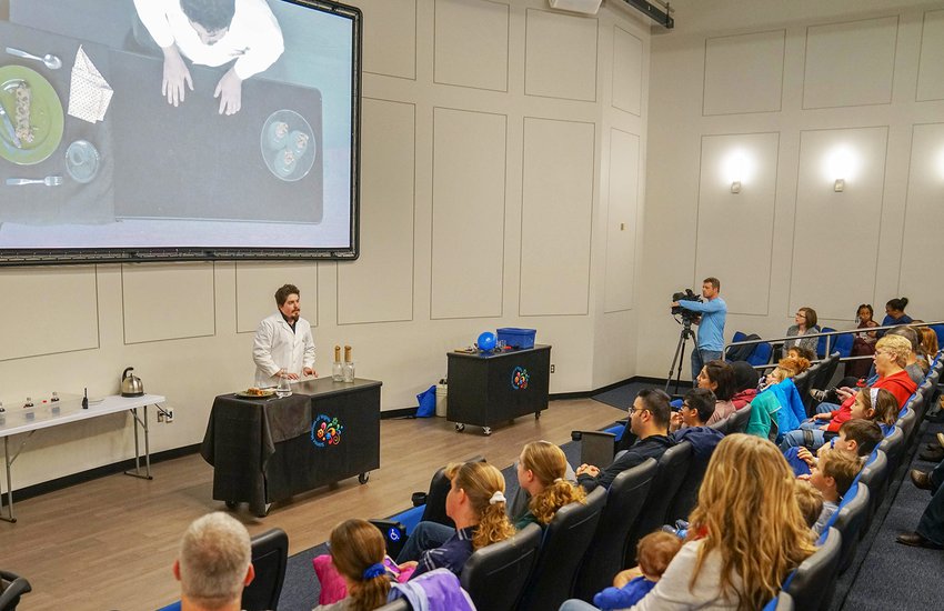 Live science presentation in the Barbara Thalhimer Theater