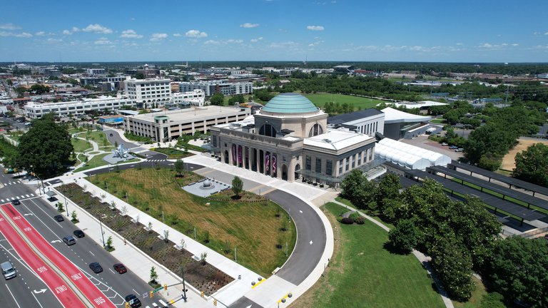 Outdoor Aerial image of the front of the Science Museum of Virignia also The Green.jpg