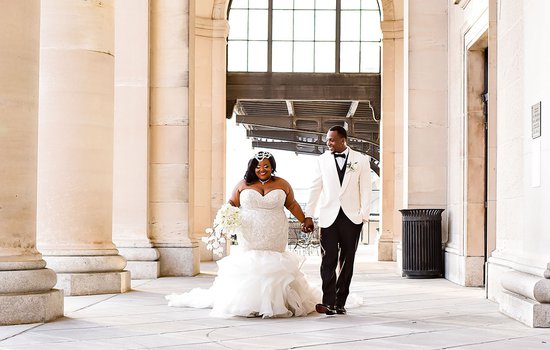 Wedding couple outside of the Science Museum by Karen Gage