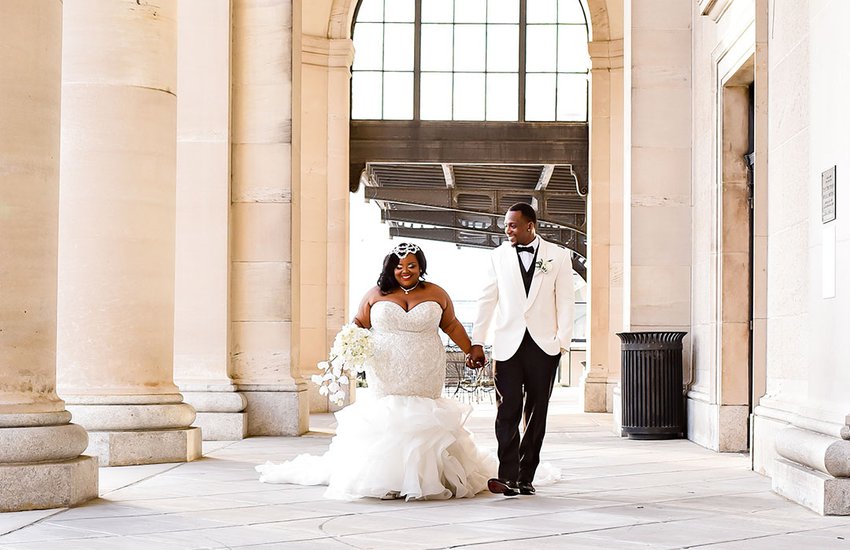 Wedding couple outside of the Science Museum by Karen Gage